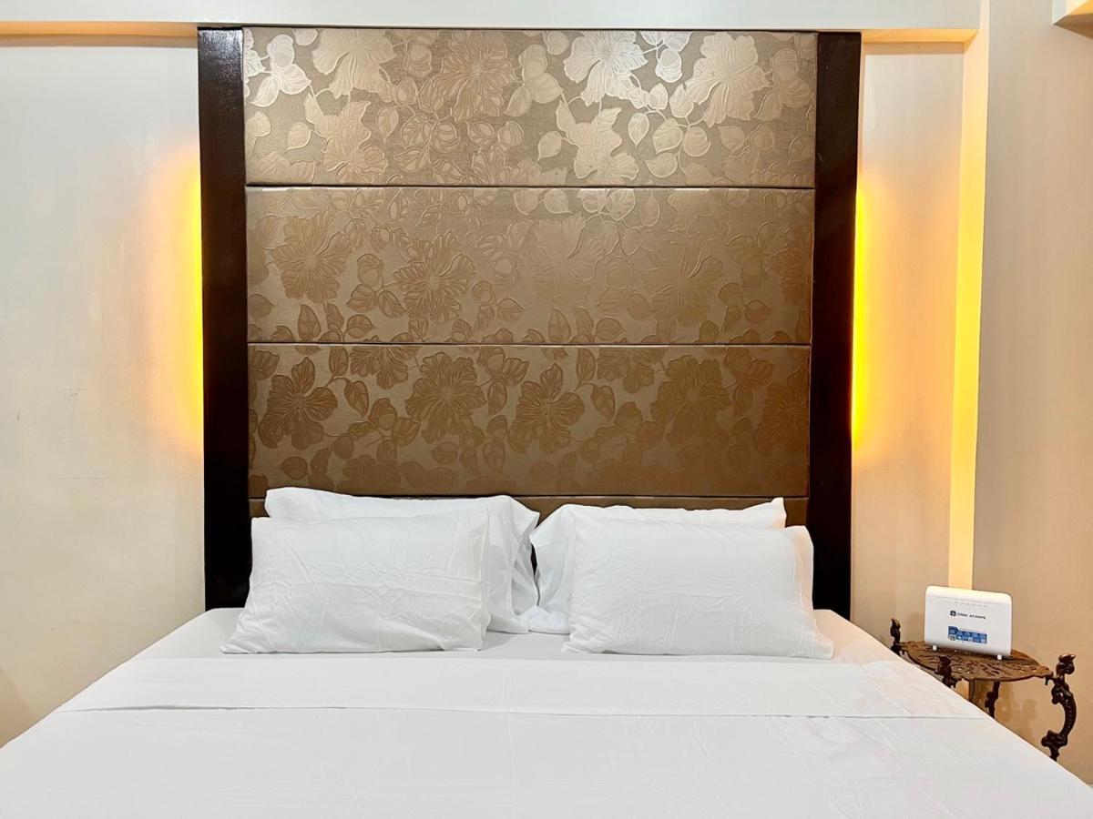 Newport Hotel Near Naia Manila Airport Terminal Pasay Exteriör bild